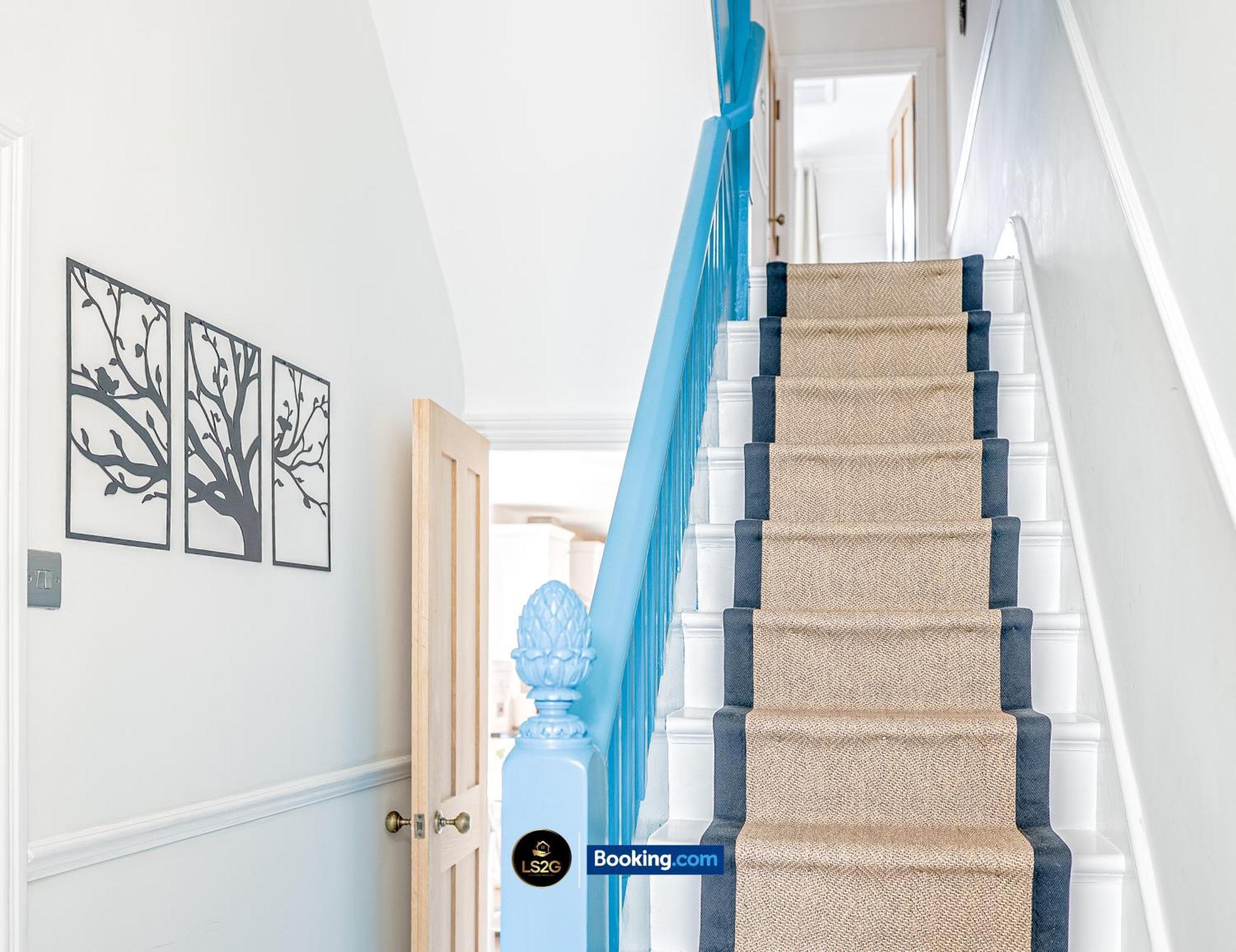 Stunning House By Ls2G Short Lets & Serviced Accommodation Greater London With Free Wifi Екстер'єр фото