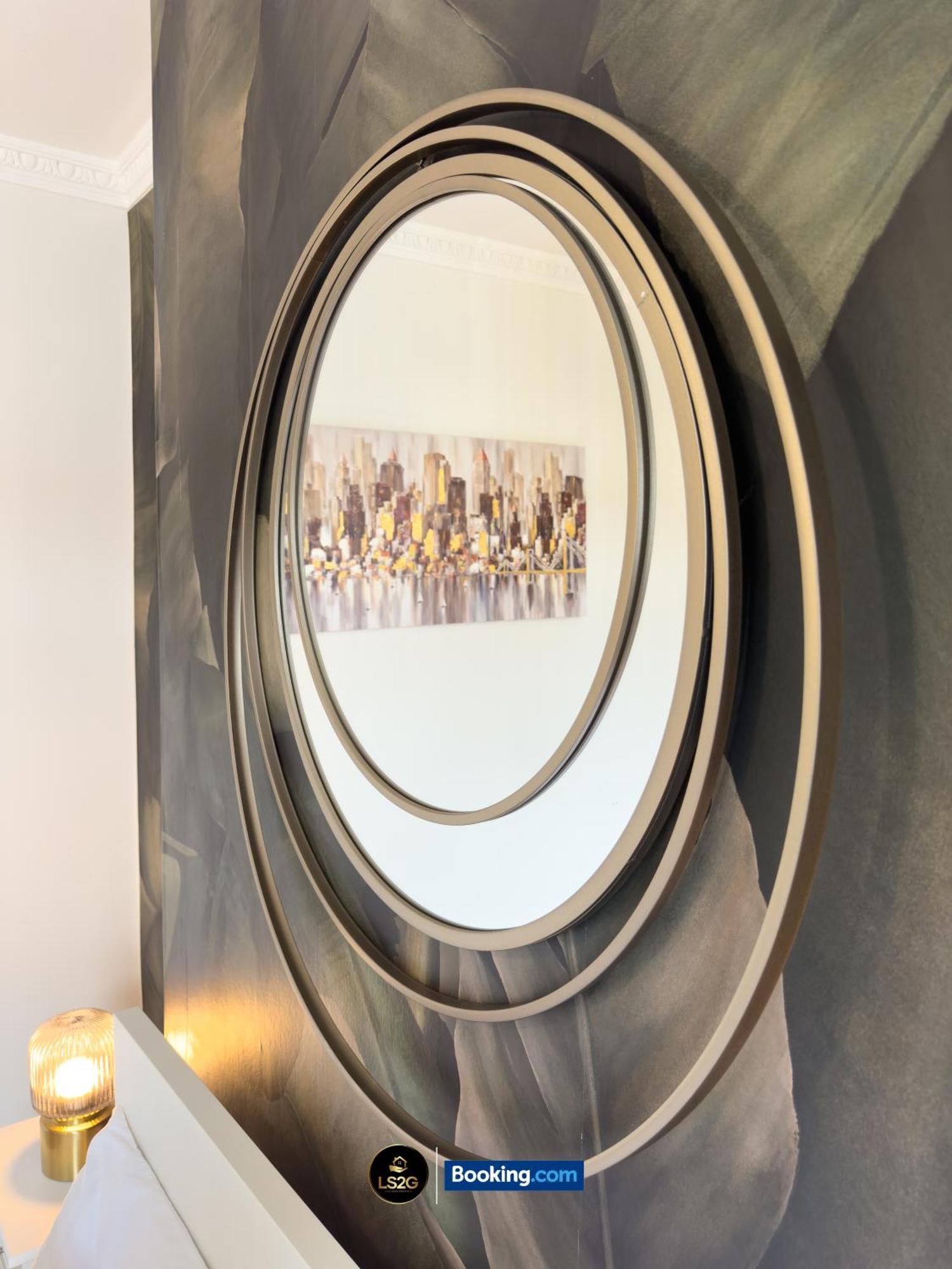 Stunning House By Ls2G Short Lets & Serviced Accommodation Greater London With Free Wifi Екстер'єр фото